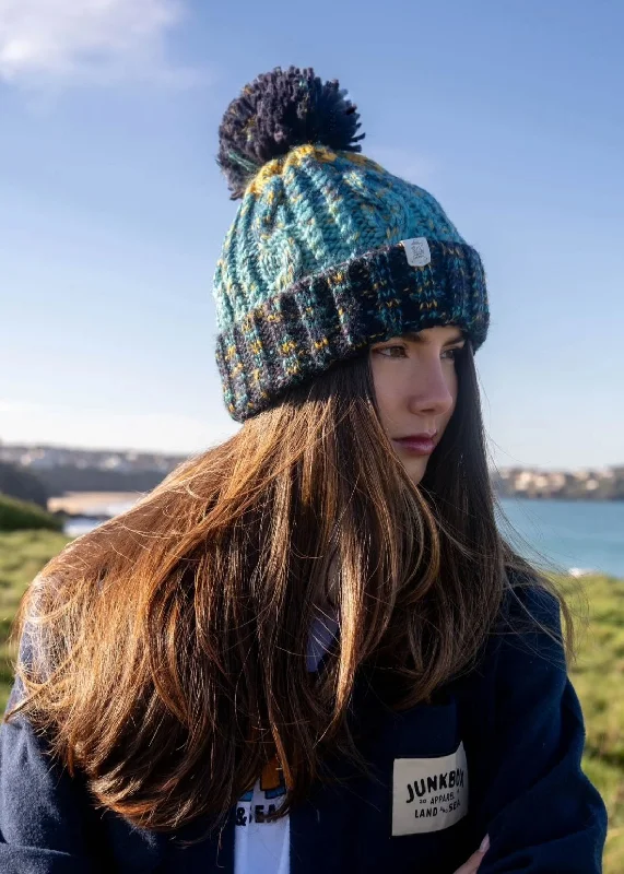 Lightweight Beach Hat-Explorer Pom Bobble Hat in Blue & Yellow